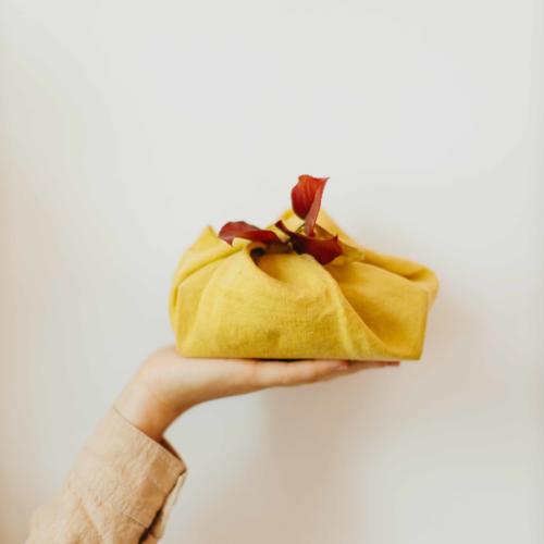 furoshiki emballage cadeau zéro déchet
